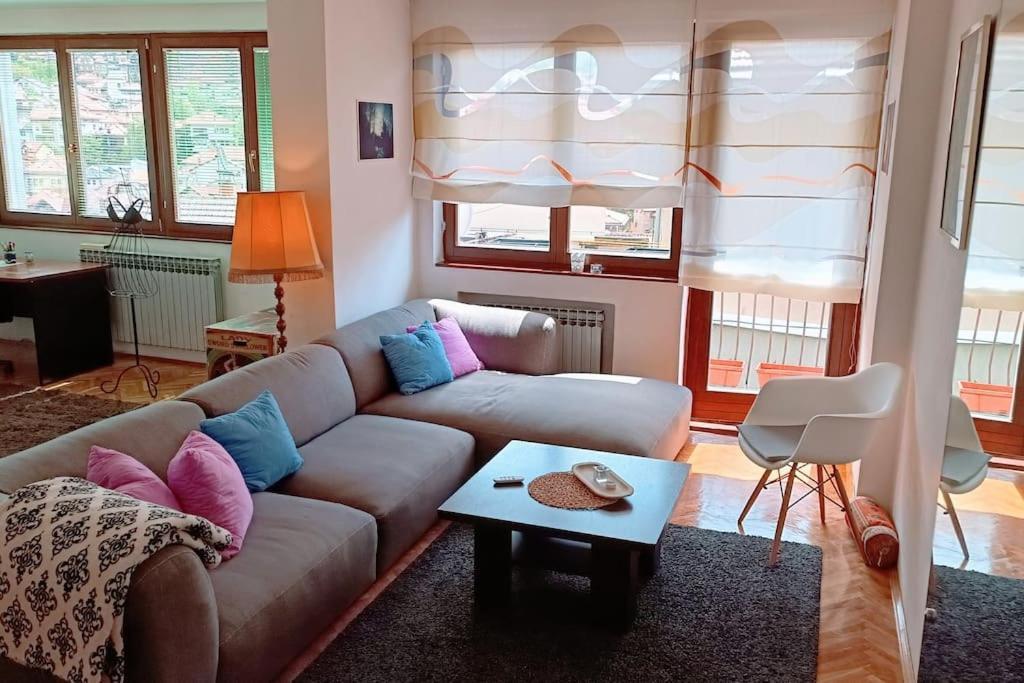 Spacious Condo Near Bascarsija - Free Parking Сараево Экстерьер фото